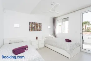 Apartment Eden Island Village - Image 3