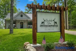 Stonehedge View by Simple Life Rentals - Image 1