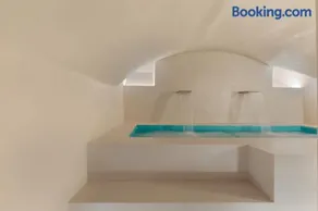 Design apartment with private pool in Campo dei Fiori - Image 1