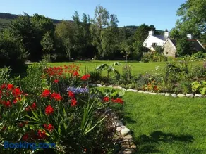 Ballycommane House & Garden - Image 2