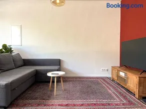 Stilvolle Erdgeschoss-Wohnung: Gemütlich eingerichtet mit eigenem Eingang - Image 4