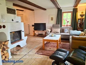 Ruhig gelegene Fachwerk-Villa mit Sauna, Kamin, Sommerpool - Image 1