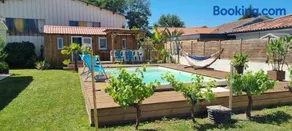 Chalet de jardin, piscine - Image 1