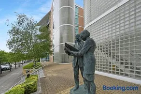 Marvel House - Image 2