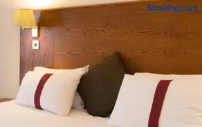 City Centre Coventry Hotel By Belvilla - Image 4