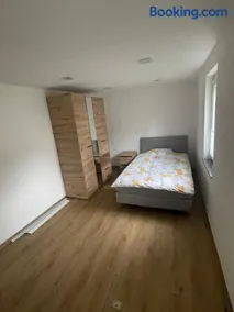Möblierte 50 m2 Einliegerwohnung zur Kurzzeitmiete in Oberkochen - Image 4