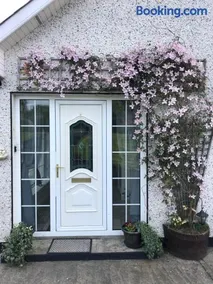 Lough Aduff Lodge 5 minutes from Carrick on Shannon - Image 2