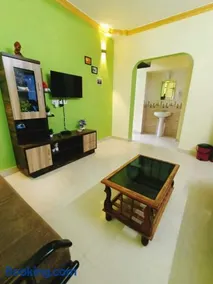 SHALOM LUXURY APARTMENT AND VILLAs - Image 2