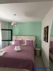 Irida House - Image 1