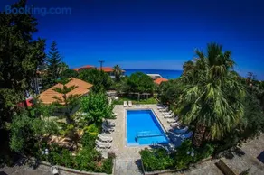Chryssi Akti Hotel - Image 3