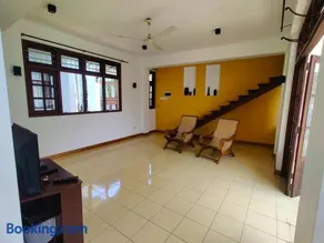 The Lake Road Residency - Image 3