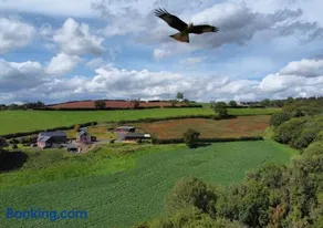 Beacons View Farm Cottages - Image 2