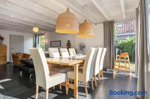 FH W9 mit Terrasse, Kamin & Wallbox - Image 3