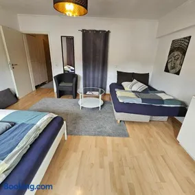 My Sweet Apartment Ferien & Messe Wohnung Düsseldorf re - Image 3