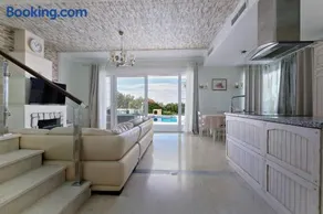 La Mairena VILLA - Image 2