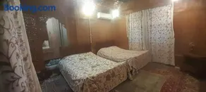House boat MASHAL - Image 3
