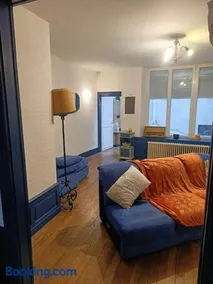 Appartement au charme authentique - Image 2