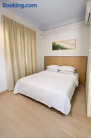 Kanza Beach Inn - Image 4