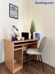 Damjanich Deluxe Apartman - Image 4