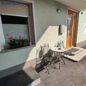 Frane House - Image 2
