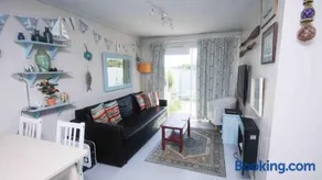 17H Medmerry Park 2 Bedroom Chalet - Image 2
