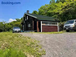 large log cabin 桜 - Image 2