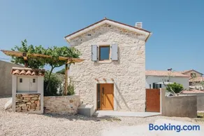 Heritage Stone Villa Allegra 2026 - Private Swimming Pool & Garden - Image 5
