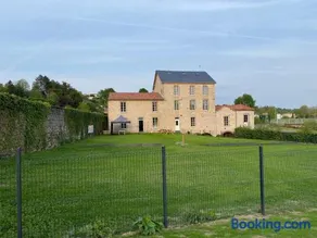 Gîte moulin de Chaussac proche du Puy duFou - Image 1
