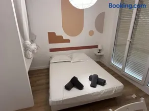 Grand appartement proche Parc Montcalm - Image 2
