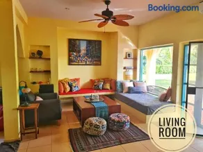 Kampu Nature Pool Villa Rayong - Image 1