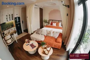High-sericed 1BR Apartment, closely to Parking ares, Seasalt Ocean, Freshwater Ocean of Hanoi city in Vinhomes Ocean Park - Image 2