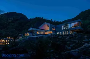 Villavila Healing Retreats - Image 2