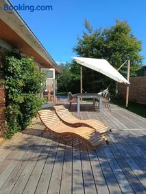 Family-Friendly Home Near Beach Forest Harbour - Image 4