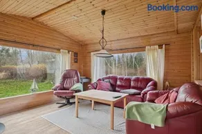 Ferienhaus mit Garten und Grill - Image 2