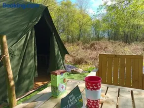 Green woodland bell tent - Image 3
