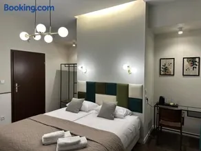Expo Apartments - Image 1