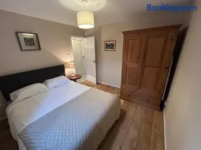 Cosy Family Home in Lovely Stony Stratford - Image 4