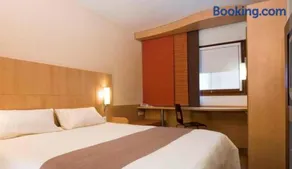 Hôtel lhamra - Image 1