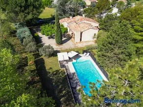Maison provençale avec piscine au coeur du Luberon - Image 1