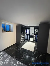 Calme et design avec grand jardin proche plages et pleins d'autres surprise - Image 3