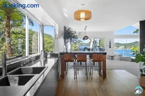 Aircabin - Daleys Point - Waterfront Retreat House - Image 5