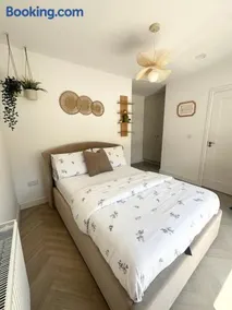 Double Ensuite Room, Bray - Image 1