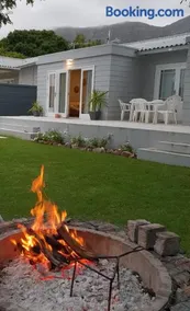 Corban Cottage - Image 2