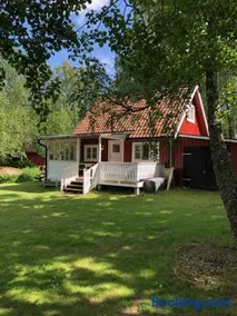 Forrest cottage by the lake - Image 3