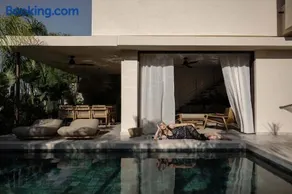 Terra Mare Villas - Image 1