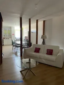 Maison à louer Les Roses - Image 1