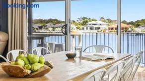Pandanus - Spacious Waterfront Escape with Private Pontoon & Pool - Holiday Yamba - Image 5