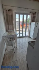 Apartamento pequeno central - Image 2