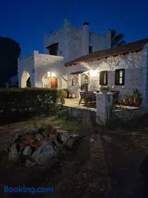 Μεδ-οίκων Γιατριάνων House - Image 5