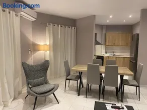 Alyzia Apartment - Image 1